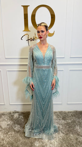Rochie Butterfly Minth de la ELVE STYLE SRL, rochie eleganta cu imprimeu floral și croială feminină, pe fundal alb.