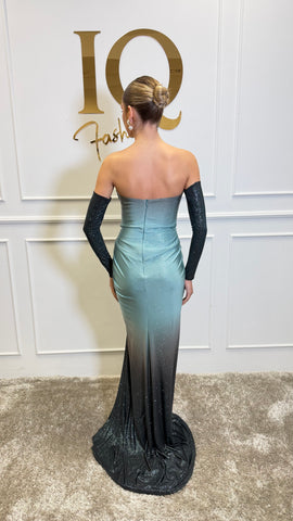 Rochie Calline Minth de la iqfashioncluj, rochie elegantă din material lejer, în culoare verde mentă, vizibilă în imagine.