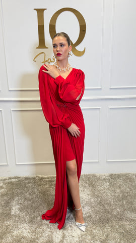 Red Evelin dress by iqfashioncluj, featuring a stylish design with a fitted silhouette and elegant fabric, ideal for fashionable occasions.
