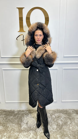 Black and gold faux fur coat from ELVE STYLE SRL, stylish blanuri with luxurious natural fur accents.