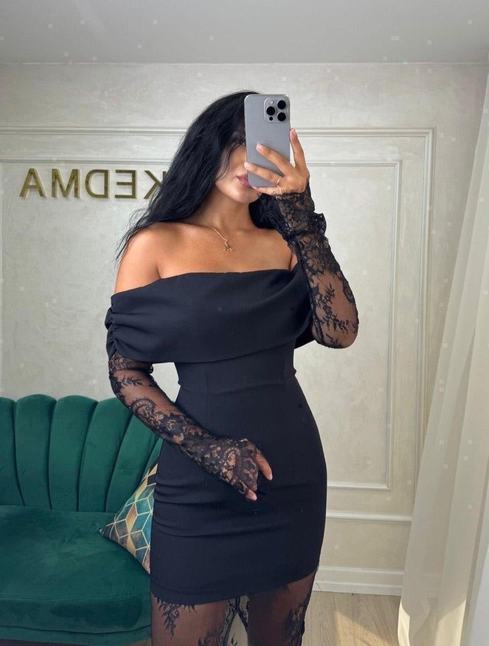 Rochie cu fusta dantela Eunice Black