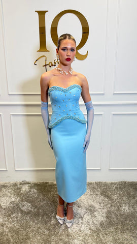 Rochie Senzation Blue de la iqfashioncluj, imagine cu detalii și croială elegantă, în nuanță albastră vibrantă