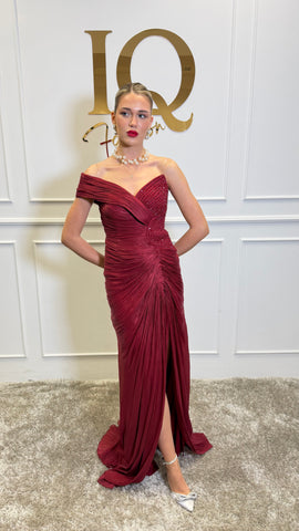 Rochie Fantazia Bordo de la iqfashioncluj, rochie eleganta pentru evenimente, cu design modern și material de calitate.