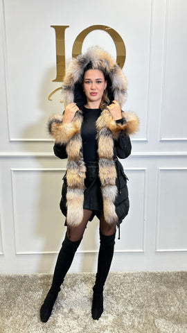 Black and gold Anatolia parka from ELVE STYLE SRL, featuring a stylish design and cozy hood.