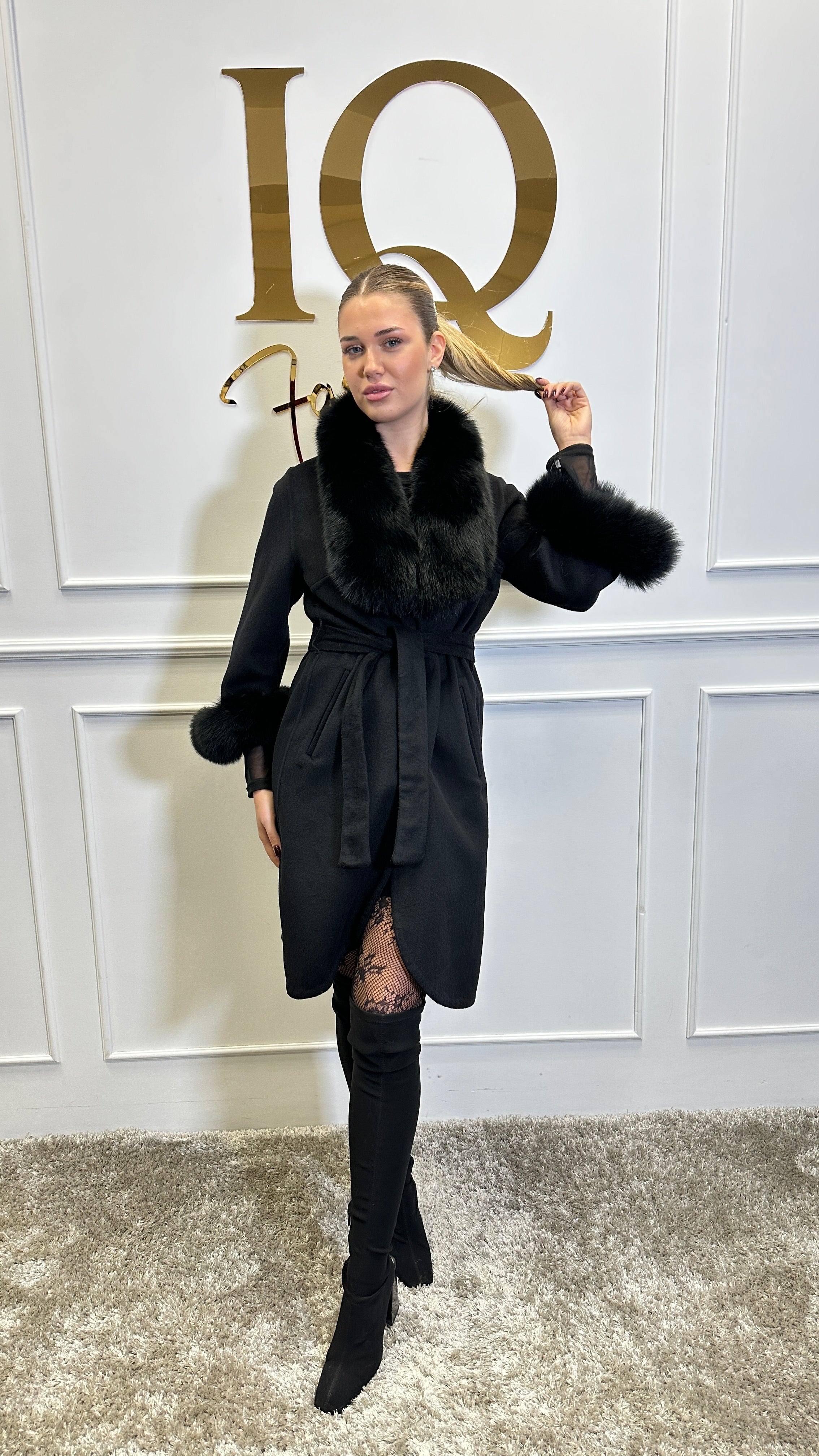 Ami All Black alpaca coat from iqfashioncluj, showcasing a stylish, elegant design with a soft texture.