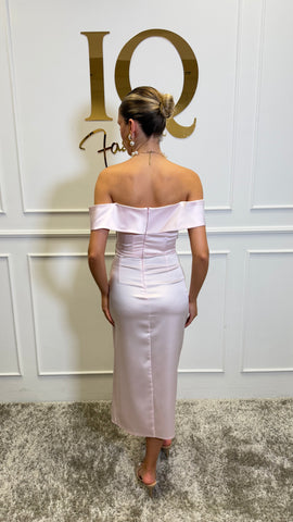 Rochie Ballina saten roze