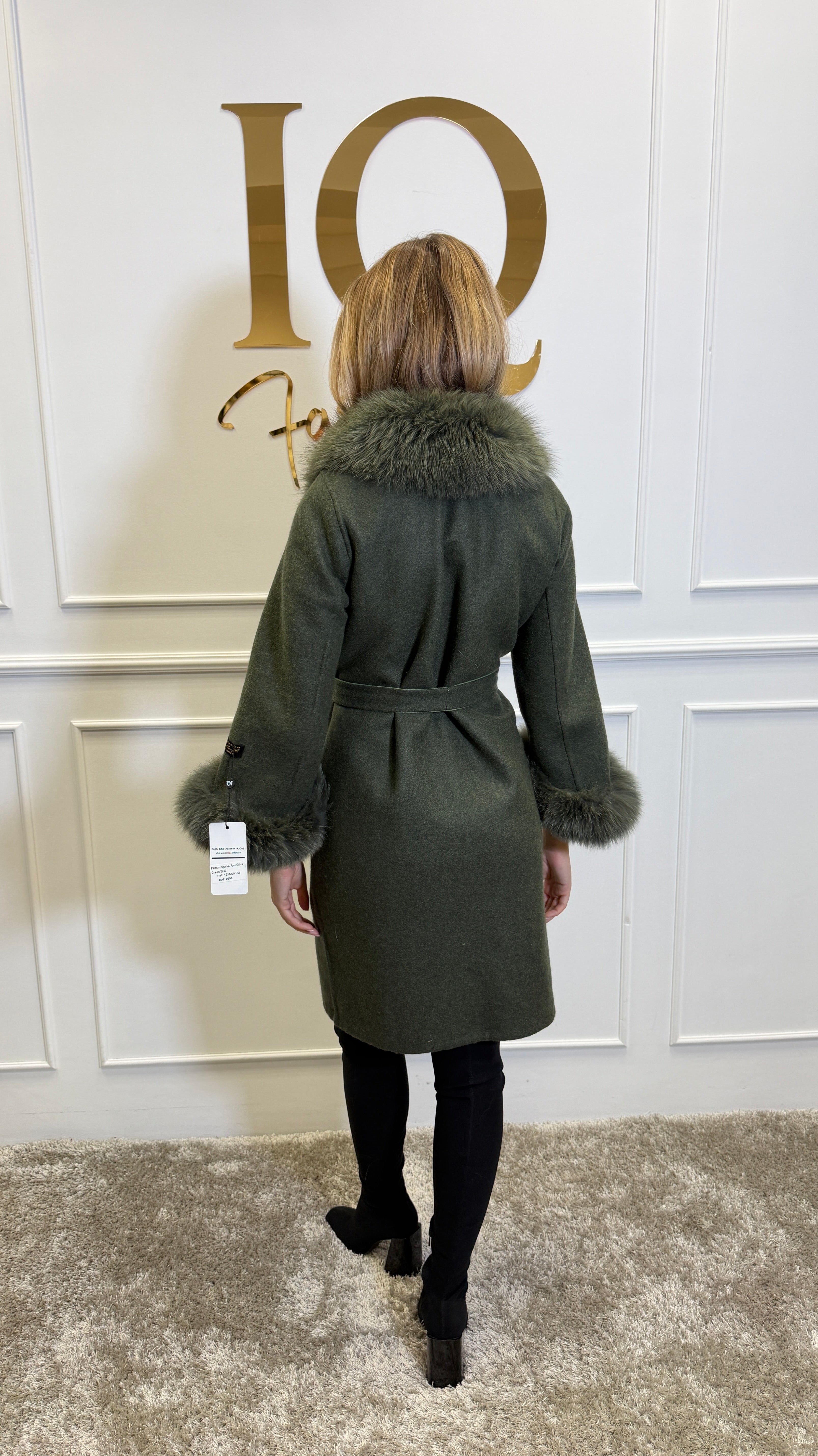 Olive green alpaca wool coat by iqfashioncluj, stylish Ami blazer-style blazer with warm, soft fabric and classic design.